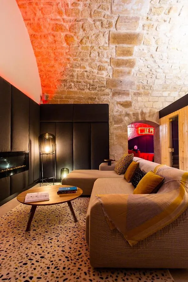 Cmg - Place Des Vosges * Париж