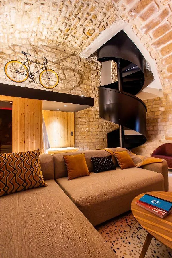 Cmg - Place Des Vosges * Париж